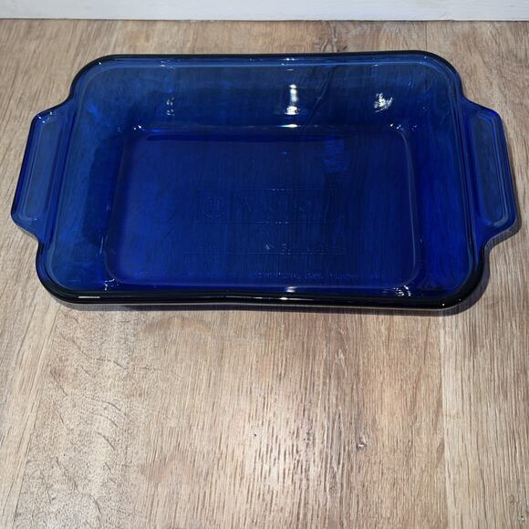 Vintage Anchor Hocking Cobalt Blue Glass Baking Casserole Dish 1 QT, 6x9 - Picture 1 of 4